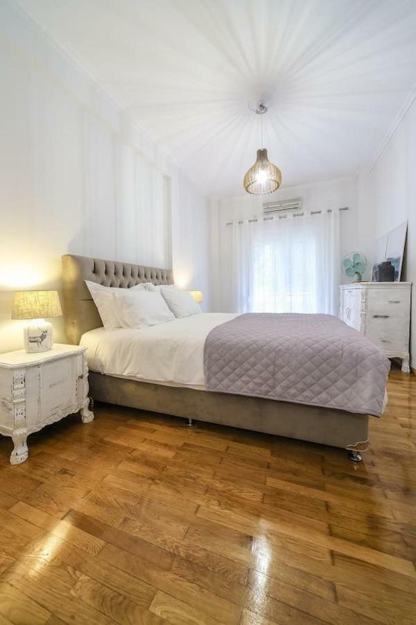 Charming Apartment Near Panathenaic Stadium ภายนอก รูปภาพ